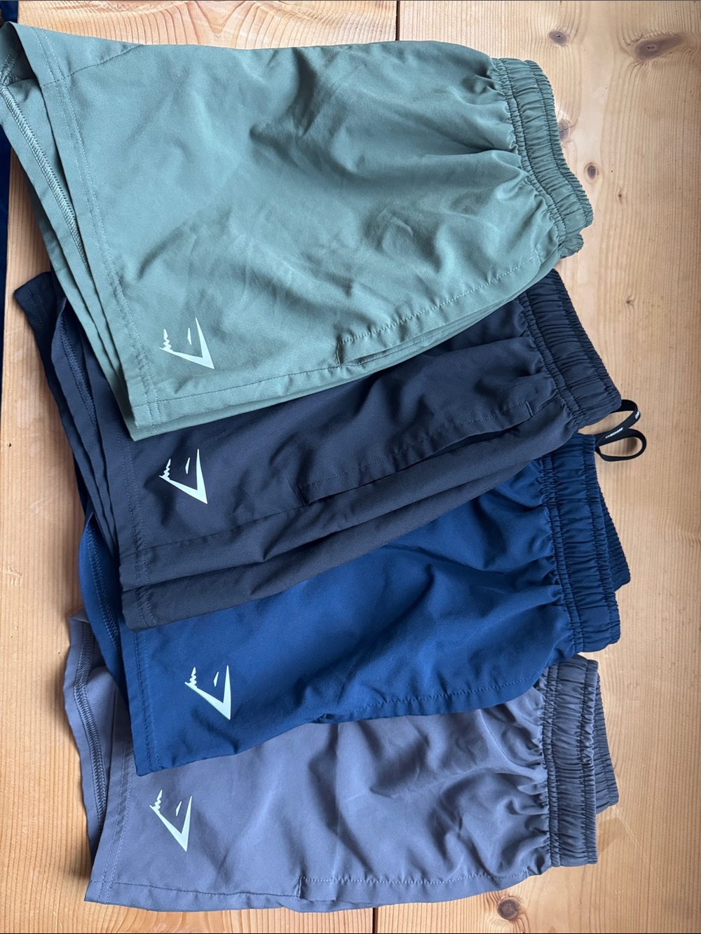 Gymshark Men's Training Shorts - 4 Pair 
Green, black, blue & gray XS